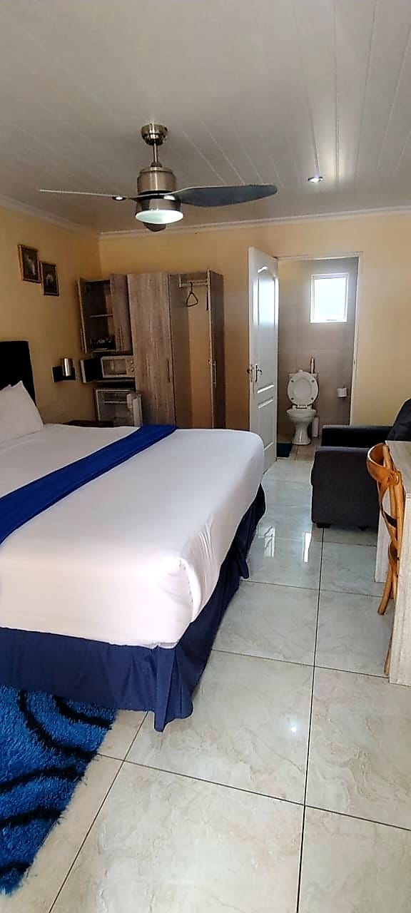 14 Bedroom Property for Sale in Amalinda Eastern Cape